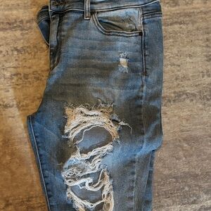 Judy Blue Boyfriend Fit Distressed Medium Wash Jeans Size 13/31
